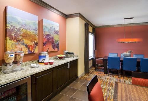 Residence Inn Santa Fe - image 4