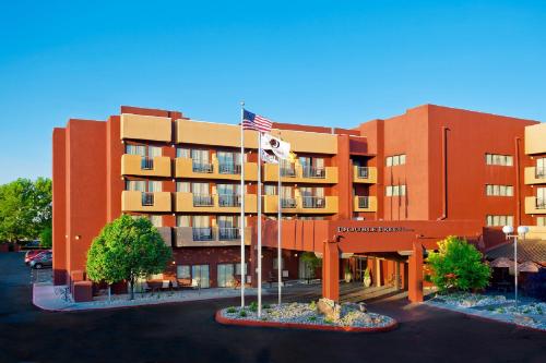 DoubleTree by Hilton Santa Fe - main image