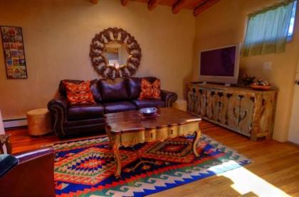 Casas de Guadalupe - Sante Fe Vacation Rentals - image 4