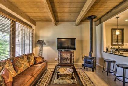 Adobe-Style Abode with Amenities - Walk to Plaza! - image 2