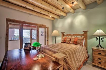 Adobe-Style Santa Fe Home - 17 Mi to Ski SF! - image 3