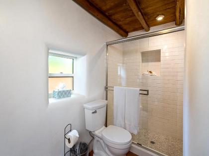 Casa Sarita 3 Bedrooms Patio Ground Floor Sleeps 8 - image 16