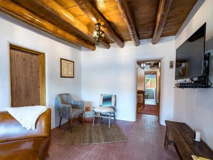 Casa Sarita 3 Bedrooms Patio Ground Floor Sleeps 8 - image 5