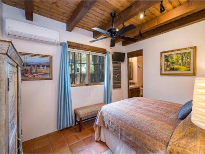 Deseo de Santa Fe 2 Bedrooms Patio WiFi Sleeps 4 - image 10