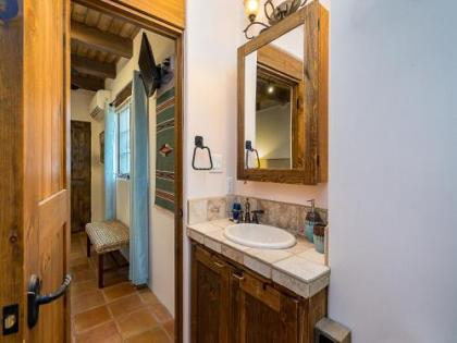 Deseo de Santa Fe 2 Bedrooms Patio WiFi Sleeps 4 - image 13