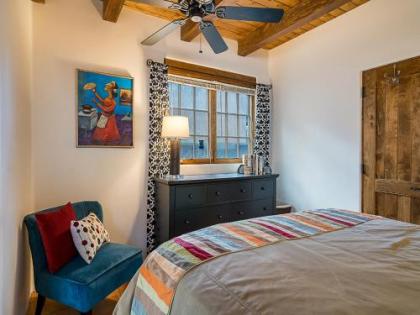 Deseo de Santa Fe 2 Bedrooms Patio WiFi Sleeps 4 - image 16