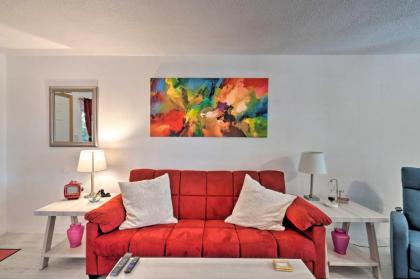 Colorful Bungalow in the Heart of Santa Fe! - image 10