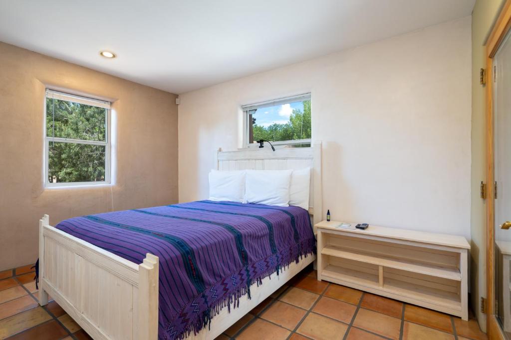 Casa Columbia 1 Bedroom Near Plaza Centrally Located Wi-Fi Sleeps 2 - image 6