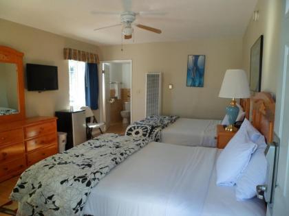 Ocean Park Inn - image 10