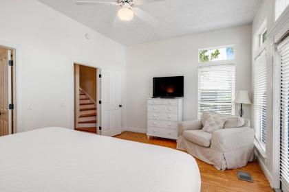 Calypso Cottage - Sunrise Beach Subdivision - image 17