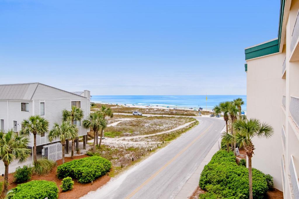 Dunes of Seagrove Condominiums II - image 4