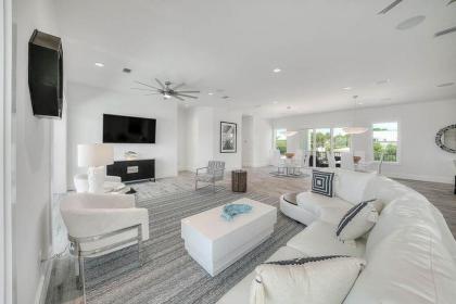 The Enclave on 30A by Five Star Properties - image 15