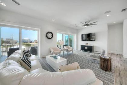 The Enclave on 30A by Five Star Properties - image 16