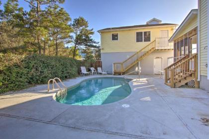 Family-Friendly Home with Pool Easy Walk to Beach! - image 7