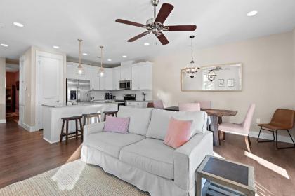 30a Townhomes B101 - image 3