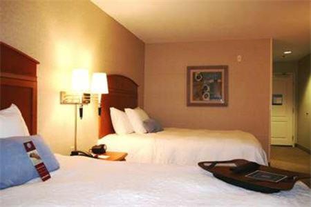 Hampton Inn Santa Rosa - image 6