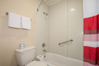 Red Roof Inn Santee - image 3