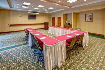 Hampton Inn & Suites Cashiers - Sapphire Valley - image 10