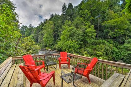 Quiet Riverfront Escape with Deck and Fly Fishing - image 5