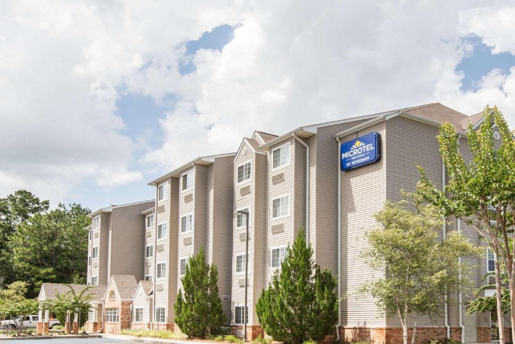 Microtel Inn & Suites by Wyndham Saraland - main image