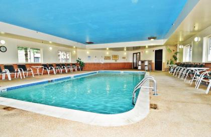 Best Western Saranac Lake - image 2