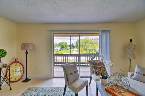 Updated Sienna Park Condo - 4 Miles to Siesta Key! - image 3