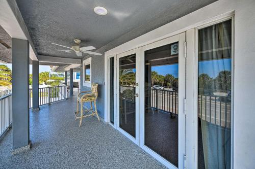 Gulfview Lido Key Gem - Walk to Beach and Shops - main image