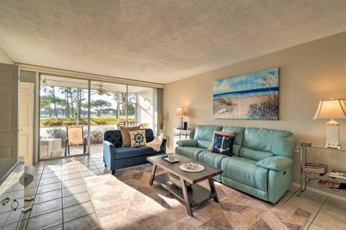 Sunny Sarasota Escape with Screened-In Lanai! - image 2