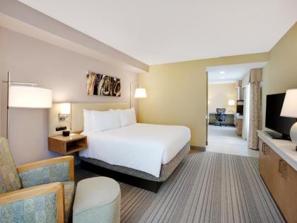 Hilton Garden Inn Saratoga Springs - image 2