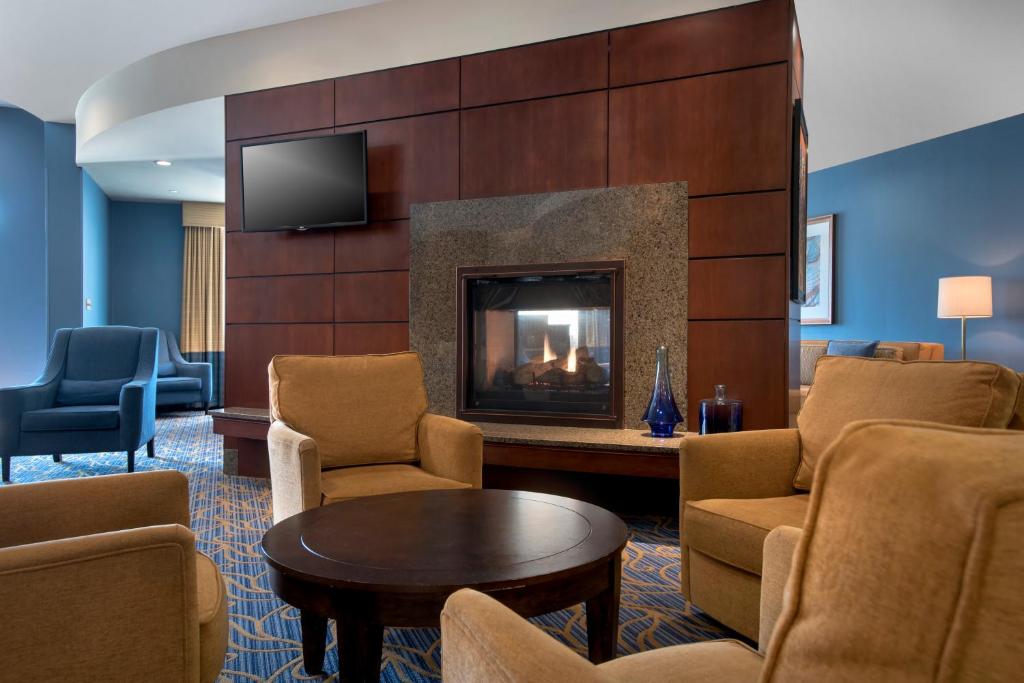 Courtyard by Marriott Saratoga Springs - image 4