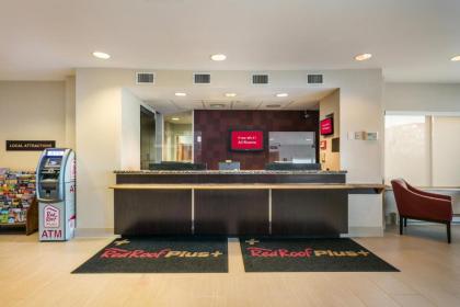 Red Roof Inn PLUS+ Boston - Logan - image 16