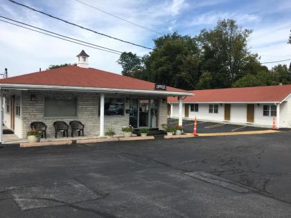 Chisholm's Motor Inn - image 15