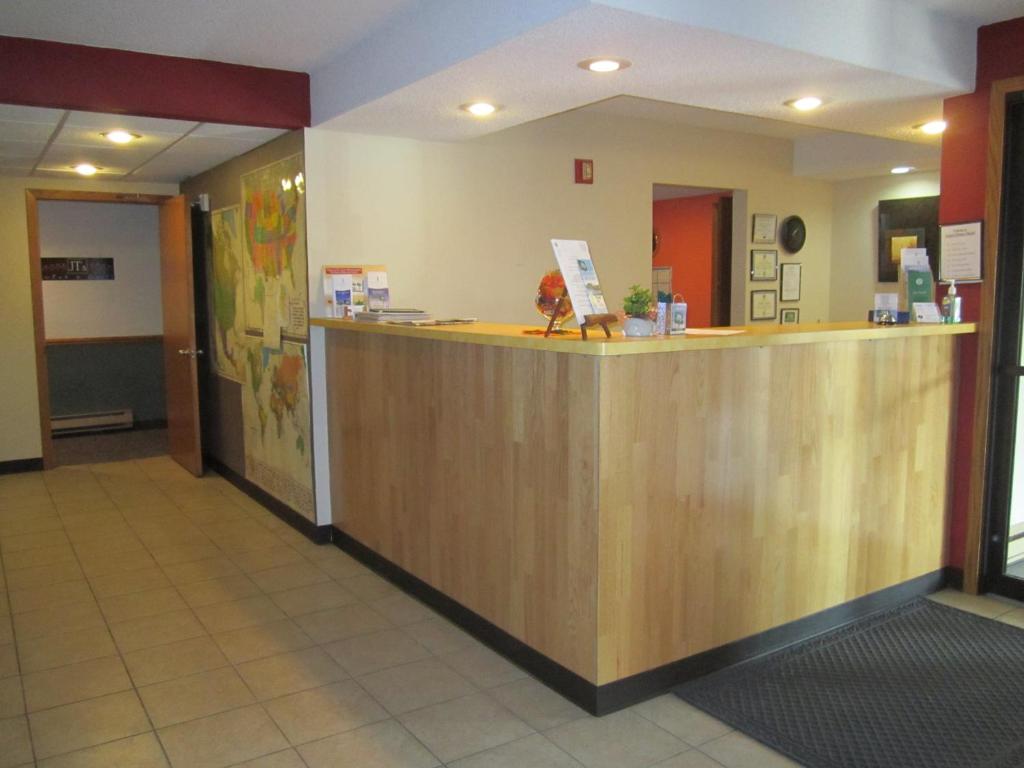 Americas Best Value Inn - Sauk Centre - image 2