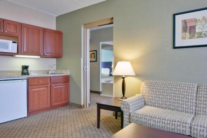 Holiday Inn Express Sault Ste Marie an IHG Hotel - image 13