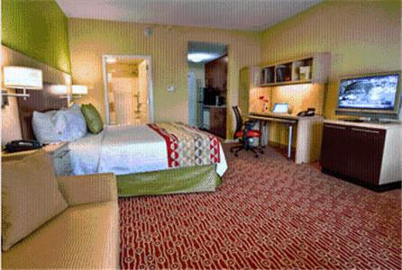 TownePlace Suites by Marriott Savannah Airport - image 5