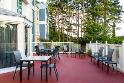 Fairfield Inn & Suites Savannah Airport - image 3