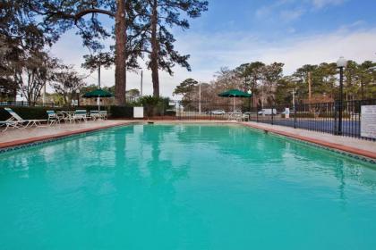 La Quinta by Wyndham Savannah Southside - image 3