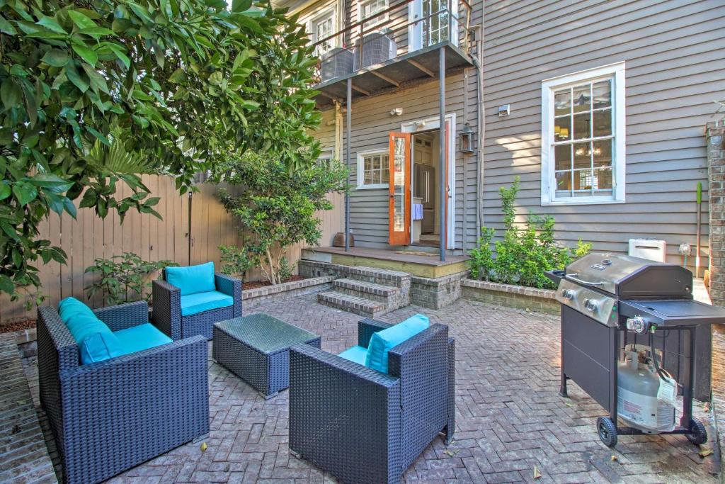 Historic Savannah Home with Outdoor Grill Patio - main image