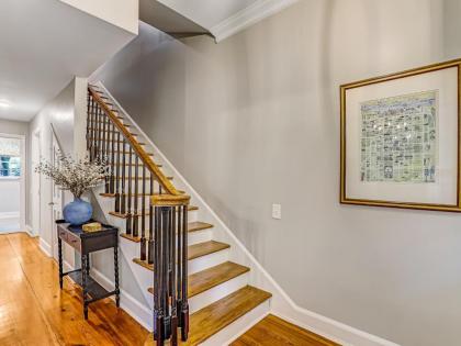 Designer Furnished on Jones St! Walk everywhere private parking heated pool access! - image 15