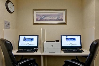 Hampton Inn Sayre - image 12