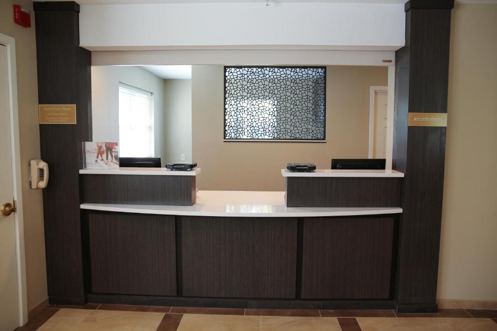 Candlewood Suites - Portland - Scarborough an IHG Hotel - image 6