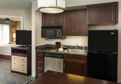 Homewood Suites by Hilton Chicago - Schaumburg - image 8