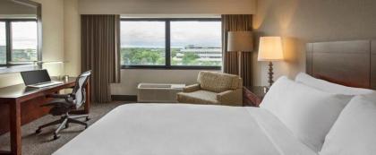 DoubleTree by Hilton Chicago/Schaumburg - image 12