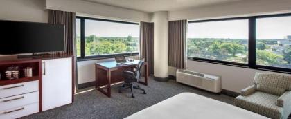 DoubleTree by Hilton Chicago/Schaumburg - image 19