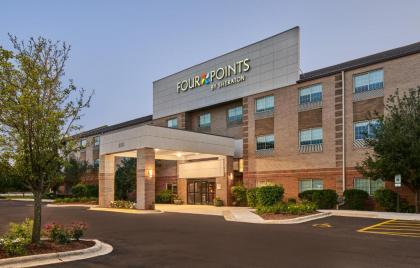 Four Points by Sheraton Chicago Schaumburg - image 10