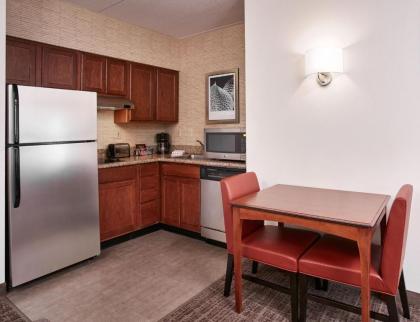 Residence Inn by Marriott Chicago Schaumburg/Woodfield Mall - image 9