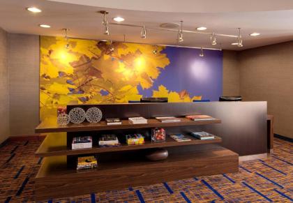 Courtyard by Marriott Chicago Schaumburg/Woodfield Mall - image 7