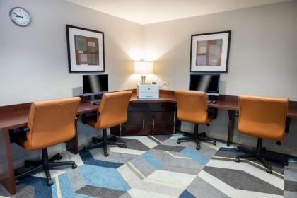 Hyatt House Chicago Schaumburg - image 13