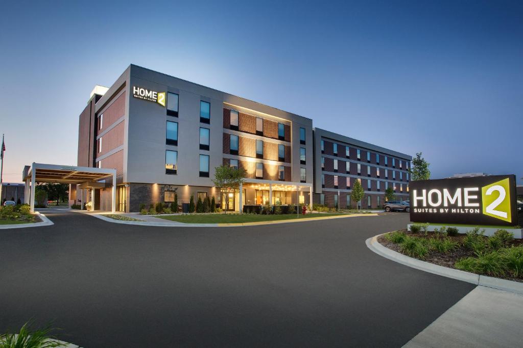 Home2 Suites By Hilton Chicago Schaumburg - main image