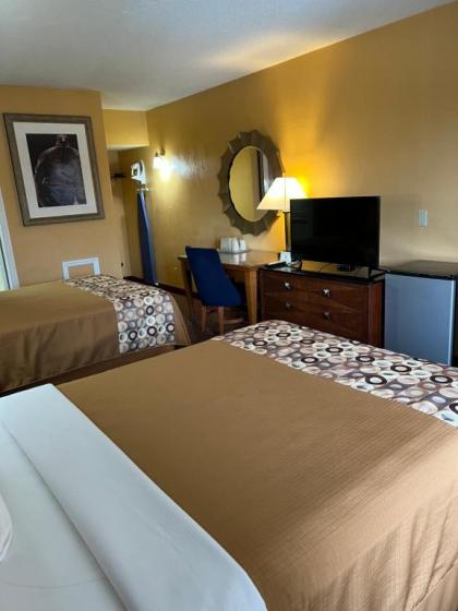 Americas Best Value Inn Schenectady - image 9